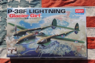Academy 12208  P-38F LIGHTNING 